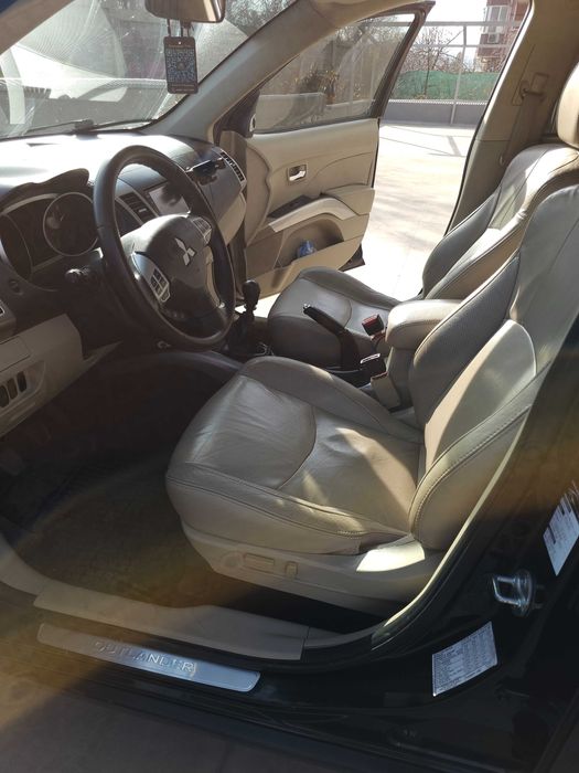 Mitsubishi Outlander 2.2HDI