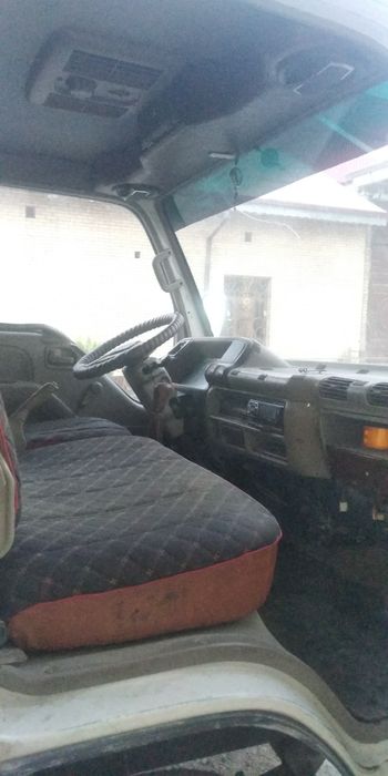 Юк фургон сотилади