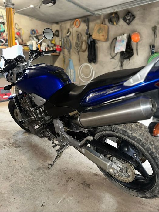 Honda cb 900 F provenienta  Italia