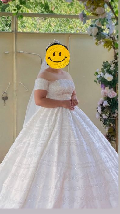 Продам шикарное свадебное платье