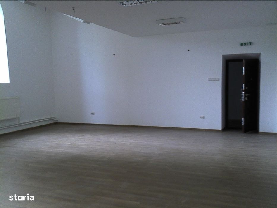 Spatiu comercial amenajat 450mp zona Kaufland - Gara