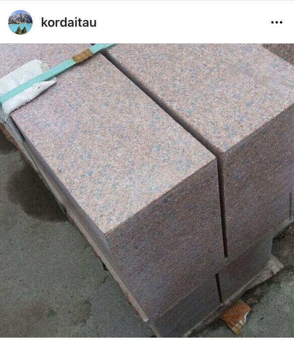 Бордюры гранитные