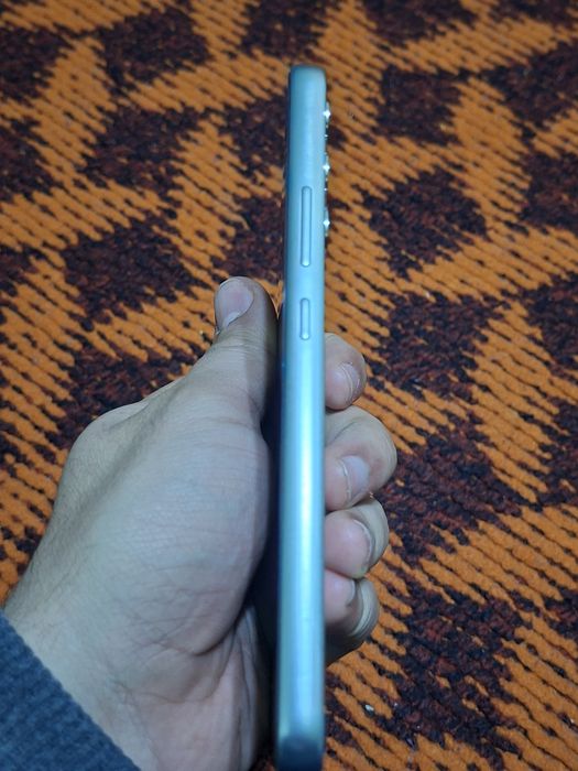 Самсунг А34 Телефони сотилади