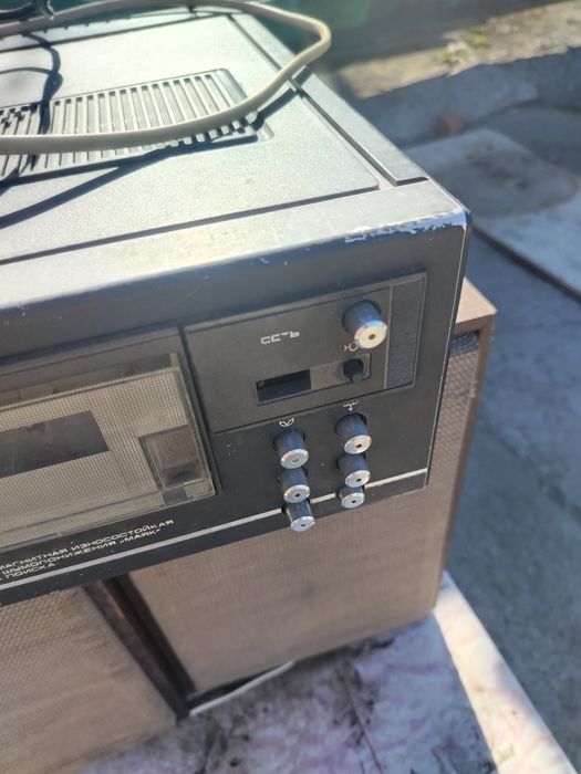 Продам маяк 233 срочно