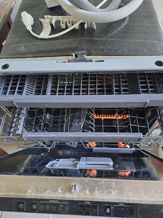 Съдомиялна за вграждане Gorenje
