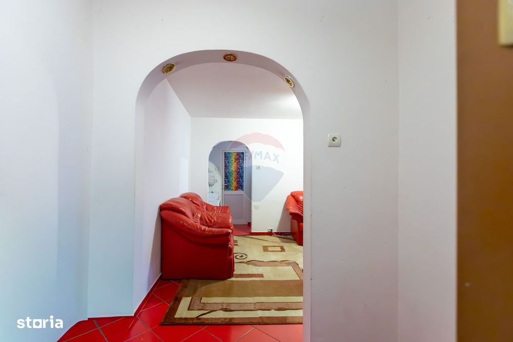 Apartament cu 2 camere semidecomandate de vânzare zona Zimbru