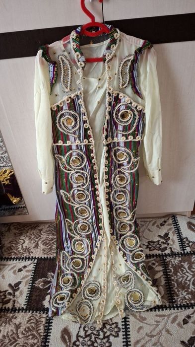 Hammasini 200mingga bervoraman.