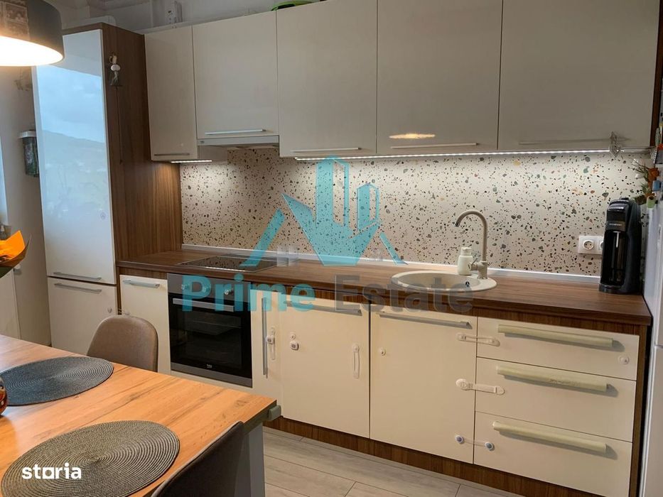 Apartament cu 2 camere de vânzare în zona TCI — fotografia 1