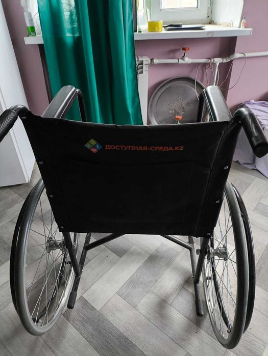 Продаю инвалидное кресло