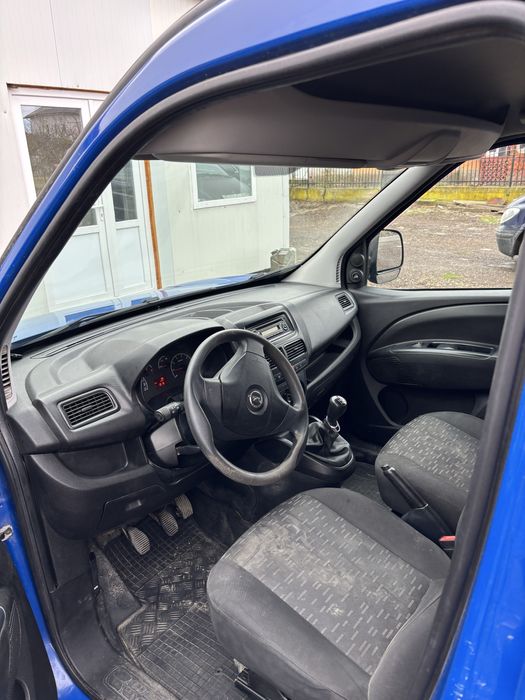 Vand opel conbo an 2018