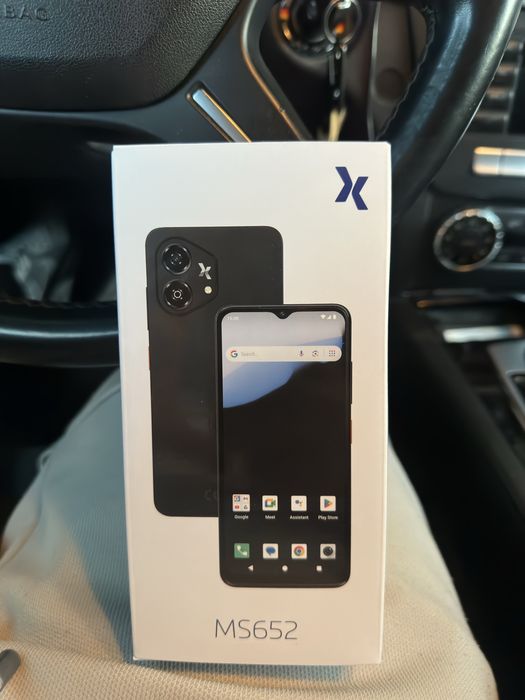 Smartphone Maxcom MS652 nou sigilat