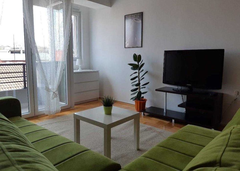 Двустаен имот в Център-НДК