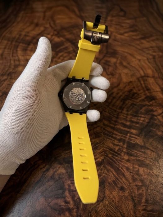 Часовник Audemars Piguet Royal Oak Yellow