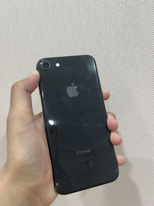 Iphone 8. Г.Уральск. Обмен на скутер можно!!!