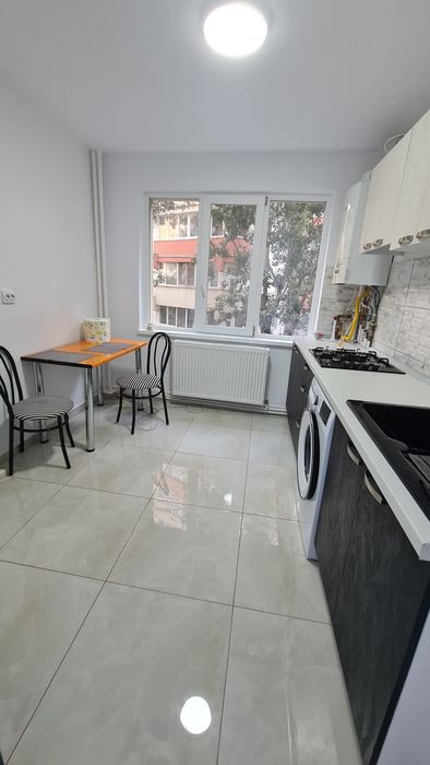 Apartament 3 camere Mega Mall