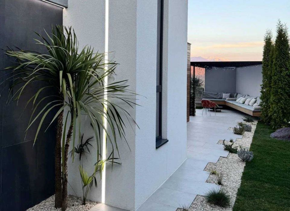 Аренда люкс дома, вилла  в столице на улице Никитина