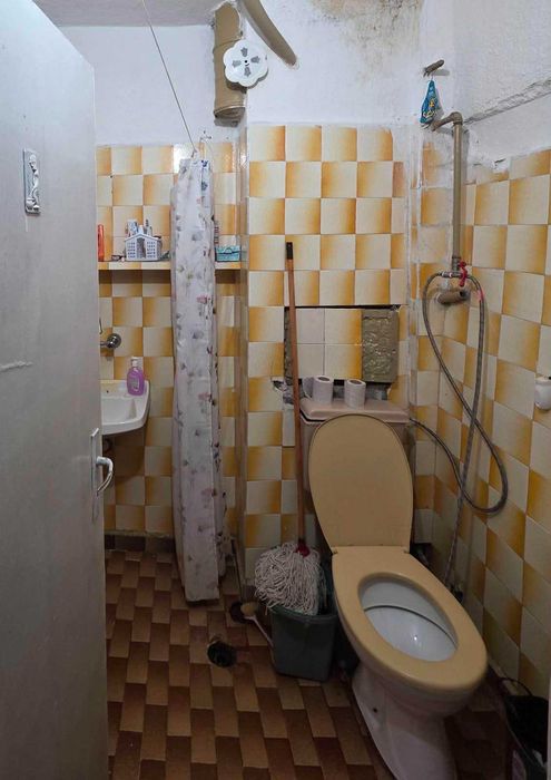 Имот Корект продава 2-Стаен апарт, кв. Изток - снимка 12