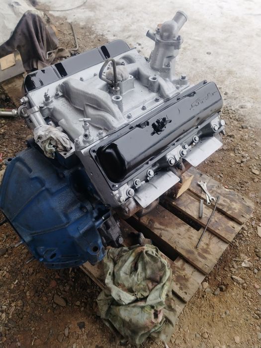 Продам Двигатель на ЗИЛ