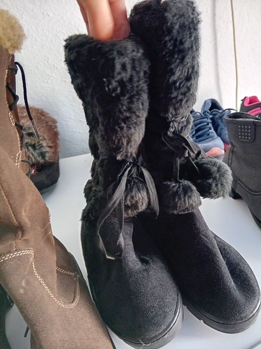 Боти и ботуши,малко използвани