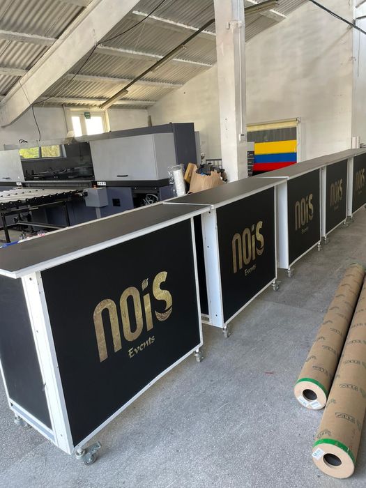 Inchiriez / Vand bar mobil