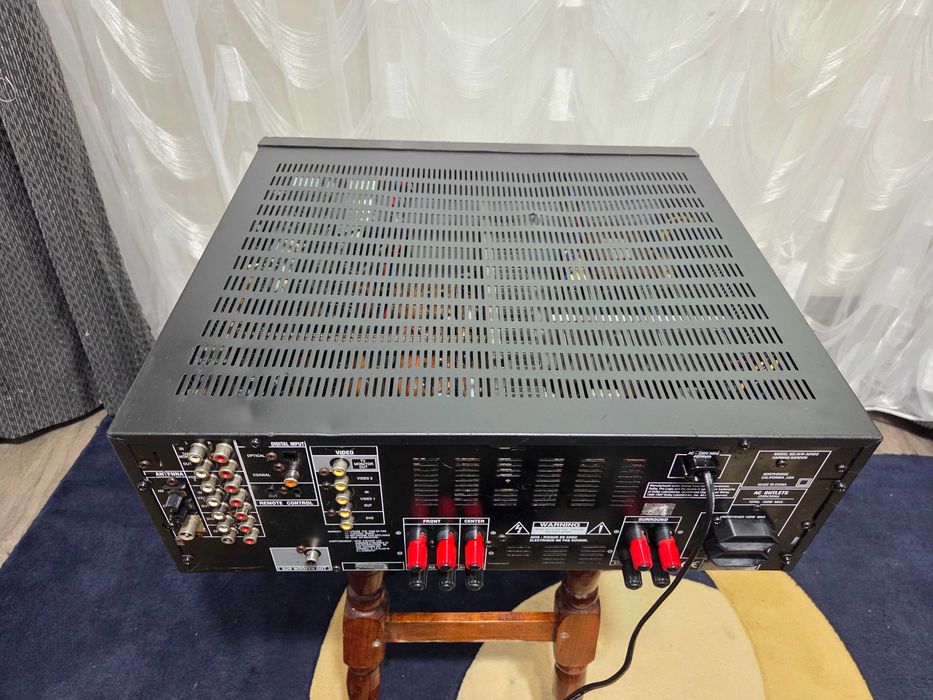 Amplificator Audio Harman Kardon AVR35 Statie Audio Amplituner