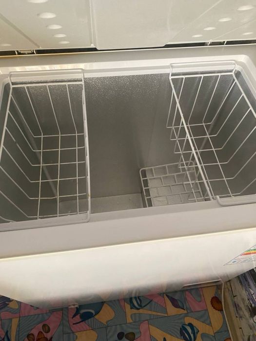 Продам морозильник в идеальном состоянии