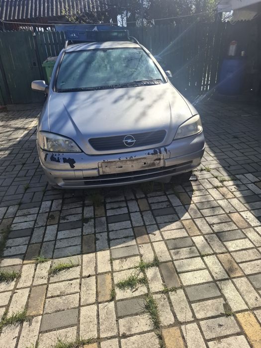 Vand piese Opel GT 1.6 an fabricatie 2002. Preturi accesibile si negociabile. Nr tlf contact 00726863336