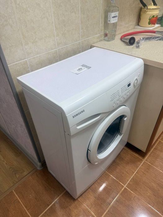 1 та Болага еки  Еш Оилага Яккасаройдан 1 хонали
