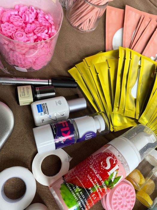 Продам все для наращивания ресниц