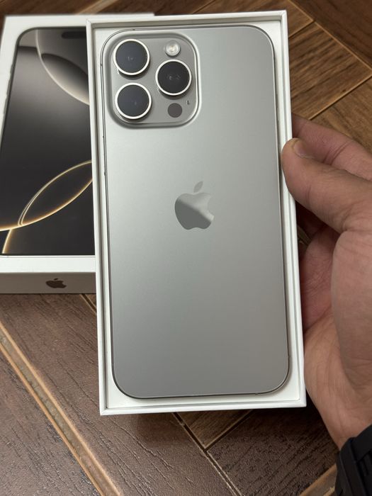  iPhone 16pro max 5G 256gb HX/A EAC natural titanium аккум 98%