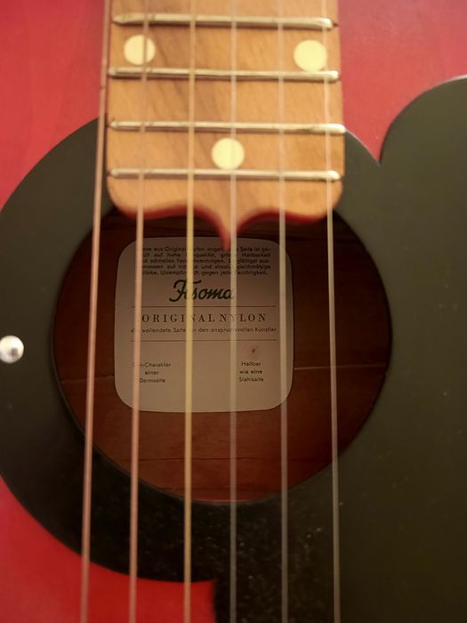 Гитара советски срочно