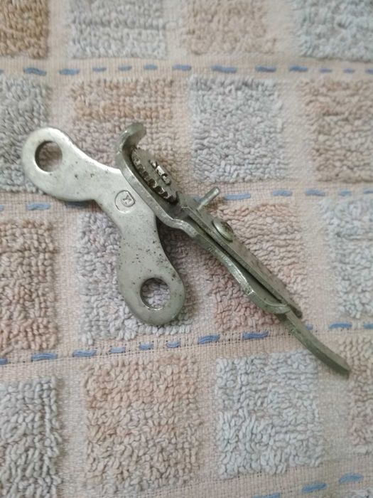 Открывашка для консервных банок, бутылок.  Ссср. Советское.