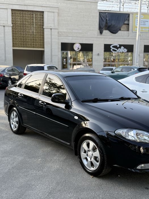 Продам Джентра 2020 год ,ездил сам, работа дом,заднне крыло заменено