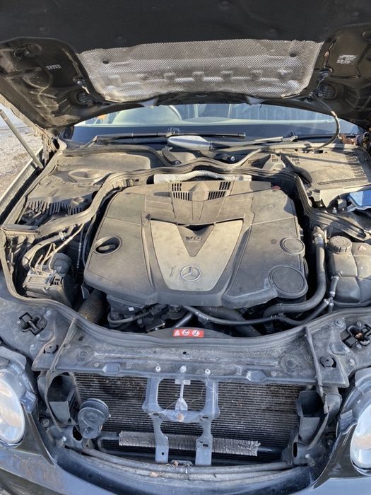 Мерцедес Е класа фейс . На части! Mercedes E klasa feis