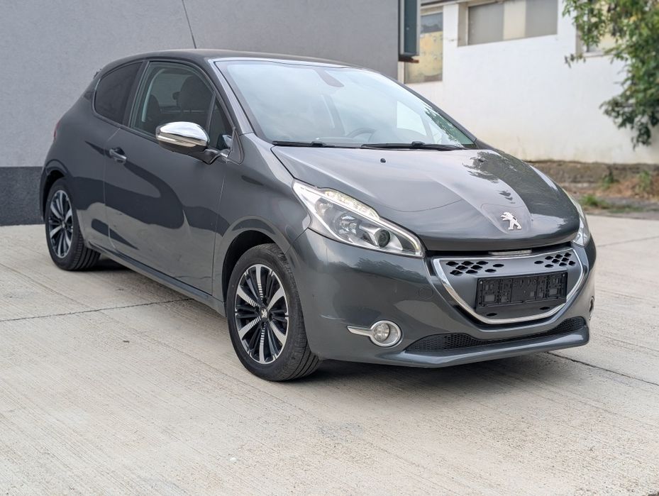 Peugeot 208 1.4hdi 2014 Automat , 208k, 3 uși 4990 euro