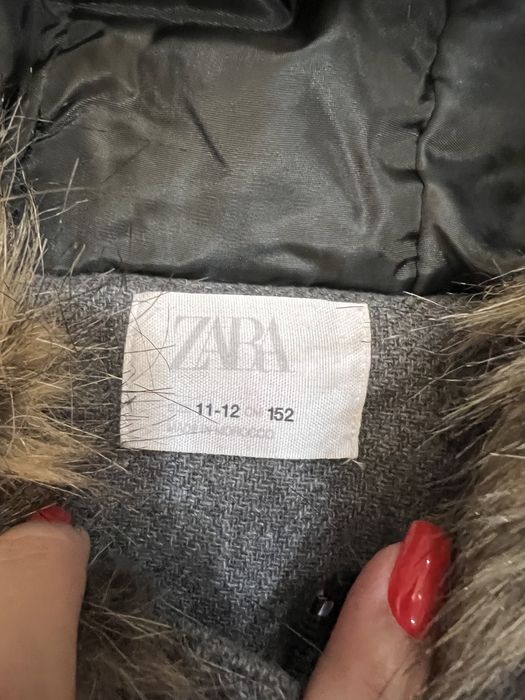 Пальто  Зара для девочки