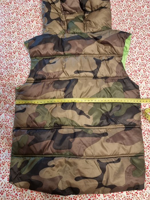 Vand vesta benetton copii lățime 40 cm lungime 45 cm