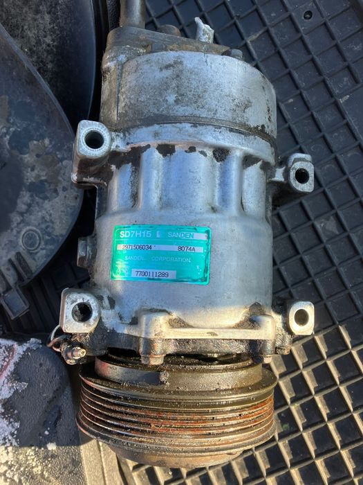 compresor ac , SD7H15 , laguna 1 1.8 benzina
