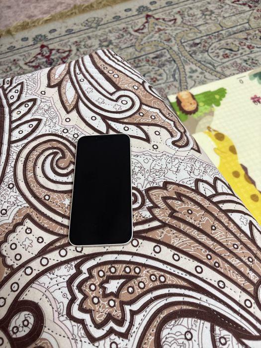 Айфон 13 с коробкой