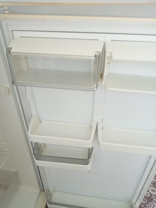 Продаётся холодилник атлант