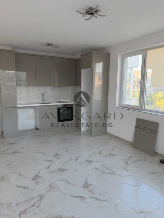 оф.23817 АКТ 16! Отремонтиран двустаен Кючук Париж