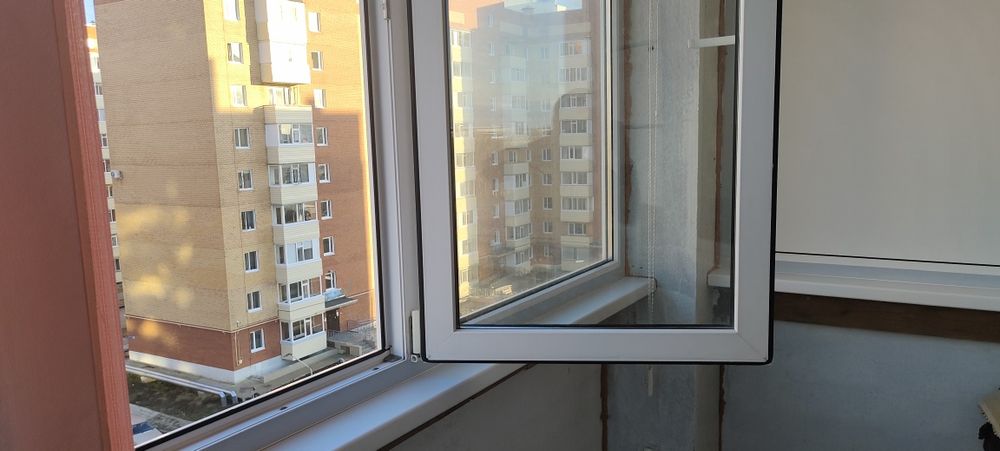 Продам 1 комнатную аэропорт 35А