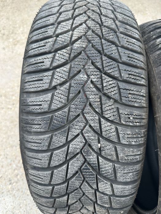 Продавам гуми карани един сезон, с размер  на грайфера 7-7,5 мм.