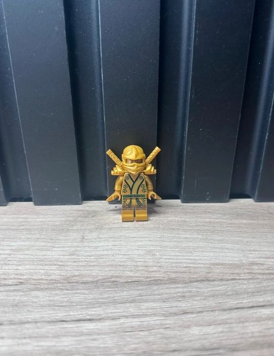 Lego Ninjago golden lloyd final battle