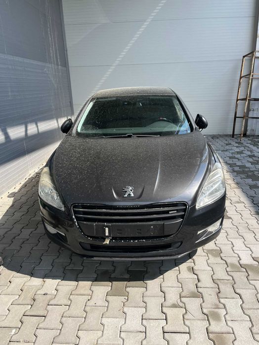 Dezmembrez Peugeot 508 2011 1,6 HDI negru 82KW cutie automata 9H05