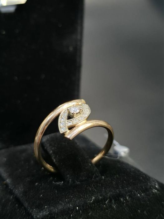 Золото 585  Кольцо Масса: 1.1