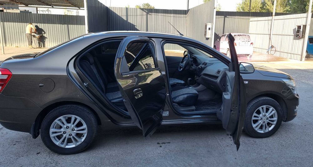 Cobalt 2023 zeus avtomat sotiladi yurgani 41000 narxi 11300