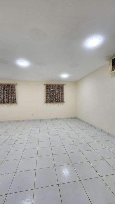 Продаётся цокольный этаж 100 кв.м