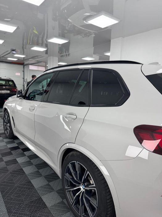 BMW X5 2021 — imagine 2