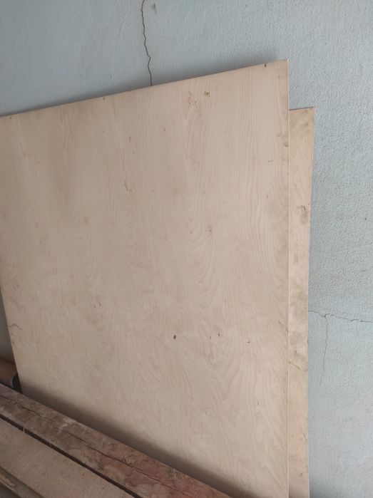 Taxta paner sotiladi 50000 dan